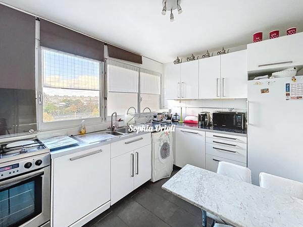 Appartement 4 pièces - 84 m² Exclusivité efficity