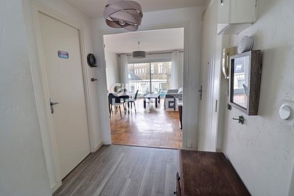 VANNES CENTRE - T2 AVEC BALCON