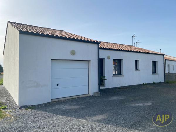 Location maison La Garnache : 905 € - AJP Immobilier Challans