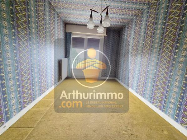 Vente                                                      Appartement
                        
                     7 pièces                      137 m2                     à Chennevières-sur-Marne
