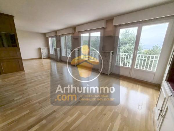 Vente                                                      Appartement
                        
                     7 pièces                      137 m2                     à Chennevières-sur-Marne