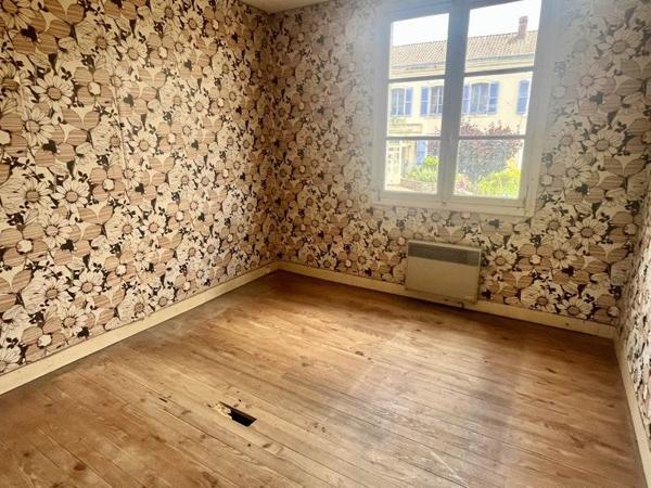 Maison à vendre 66 780 € Champagnac-la-Rivière 5 p 87 m² DPE G