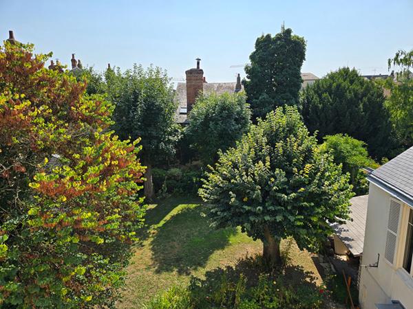 Maison Hyper centre - 7 chambres - Jardin arboré sans vis à vis