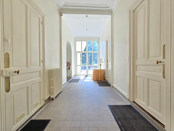 Maison Hyper centre - 7 chambres - Jardin arboré sans vis à vis