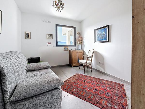 T3 MAURICE FAURE 65 m² avec terrasse de 21 m² un garage et un stationnement