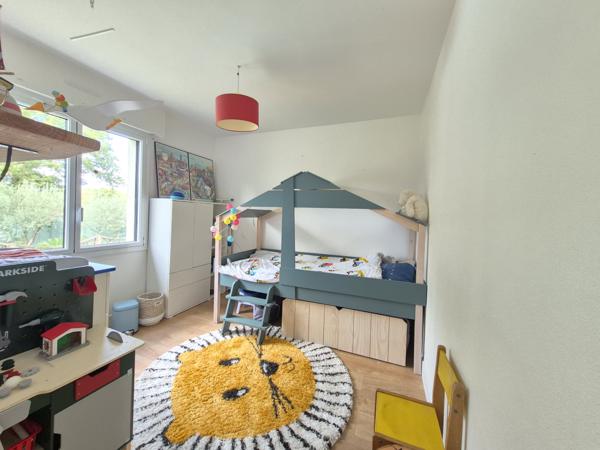 Sulniac (56250) Maison traditionnelle lumineuse dans un cadre bucolique.