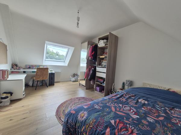 Sulniac (56250) Maison traditionnelle lumineuse dans un cadre bucolique.