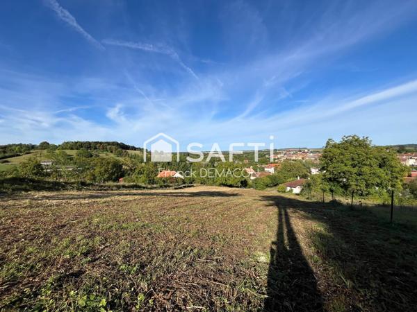 Terrain 2 720 m² – Marville proche Belgique