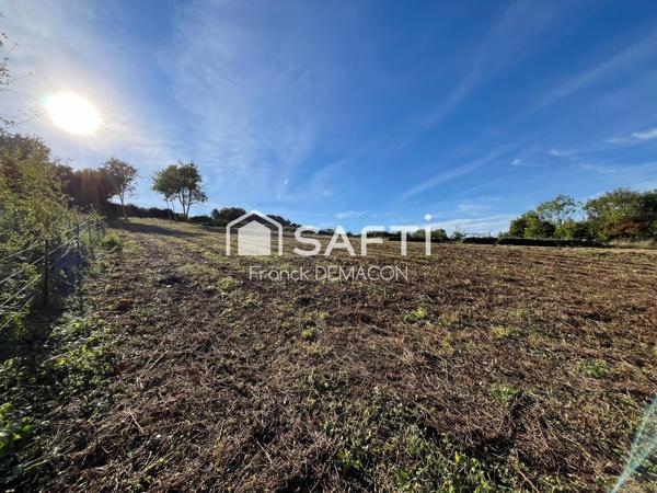 Terrain 2 720 m² – Marville proche Belgique