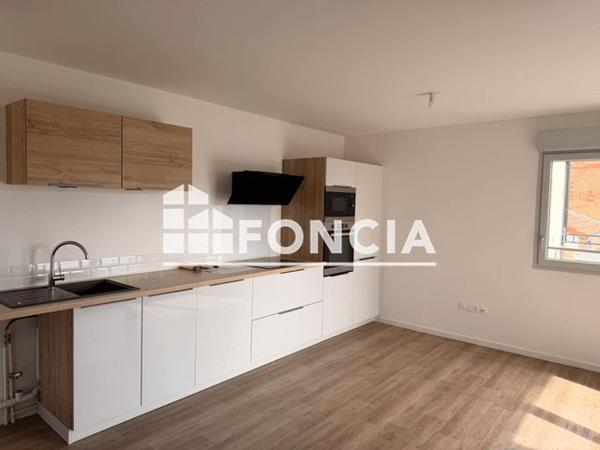 Location Appartement 2 pièces 43.8 m² - 296 BOULEVARD DE LA REPUBLIQUE PORTE 37 Dunkerque 59240