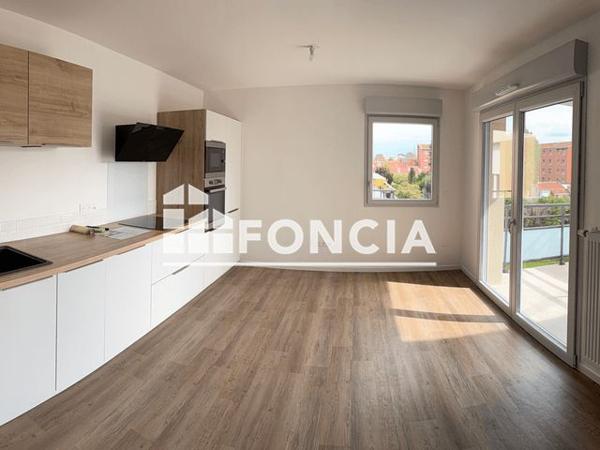 Location Appartement 2 pièces 43.8 m² - 296 BOULEVARD DE LA REPUBLIQUE PORTE 37 Dunkerque 59240