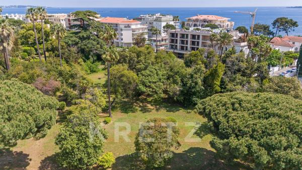 Pointe Croisette – Élégant duplex 4 pièces rénové