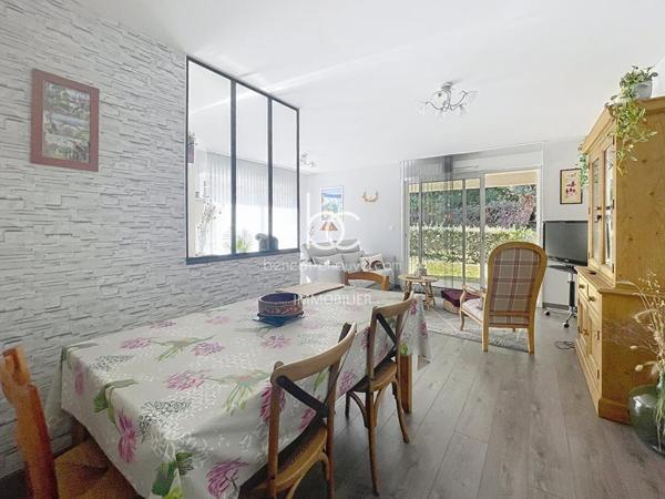 PLOEREN Appartement 3 pièces 68 m²