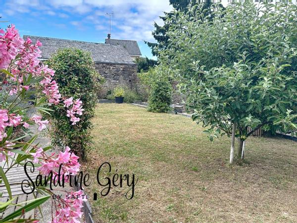 maison plein centre Pouancé