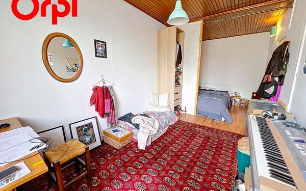 Appartement à vendre    4 pièces • 92,01 m2 Lyon 1