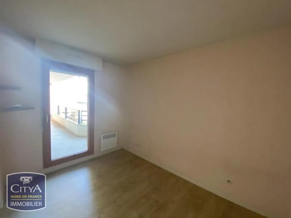 Appartement à louer 3 pièces 67.3m² Lille (59800)