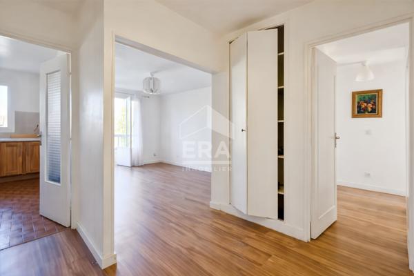 Boissière Appartement Montreuil 4 pièces 81.86 m2 avec balcons et box