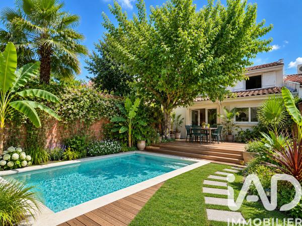 Maison à vendre 5 pièces 112,67 m² Bordeaux
