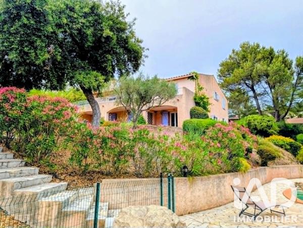 Maison à vendre 8 pièces 280 m² Pierrefeu-du-Var