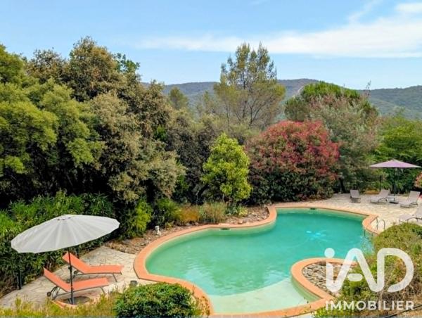 Maison à vendre 8 pièces 280 m² Pierrefeu-du-Var