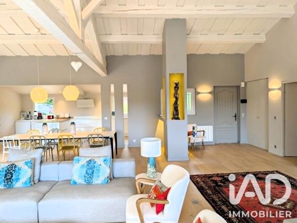 Maison à vendre 8 pièces 280 m² Pierrefeu-du-Var