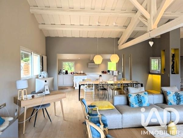 Maison à vendre 8 pièces 280 m² Pierrefeu-du-Var