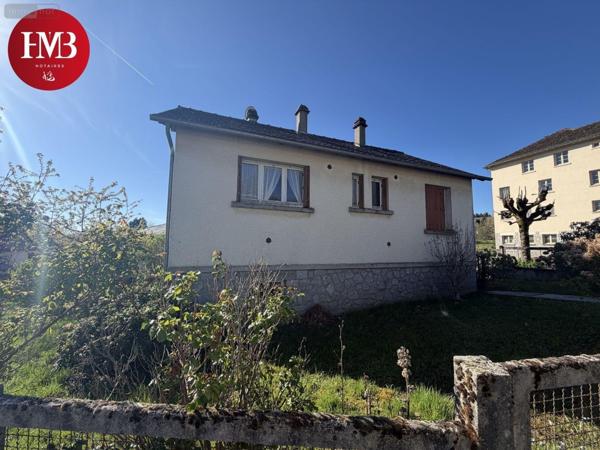 Maison à vendre à Montsalvy dans le Cantal (15120), ref : 10627/1034
