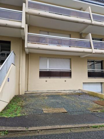Parking / box Cholet 12 m2
