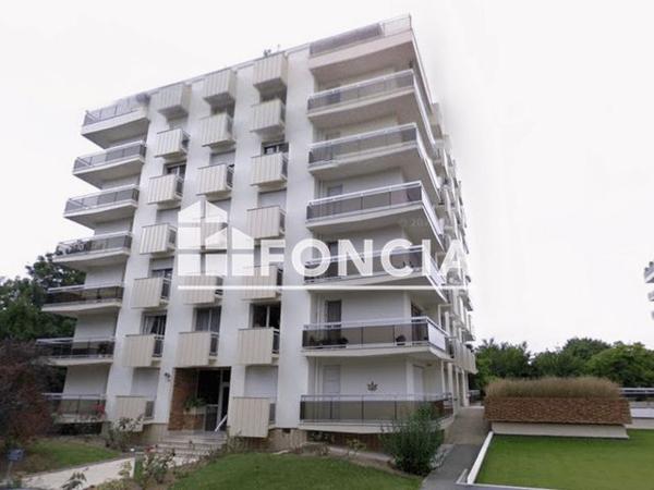 Location Appartement 4 pièces 94 m² - 1B AVENUE PRESIDENT KENNEDY Reims 51100