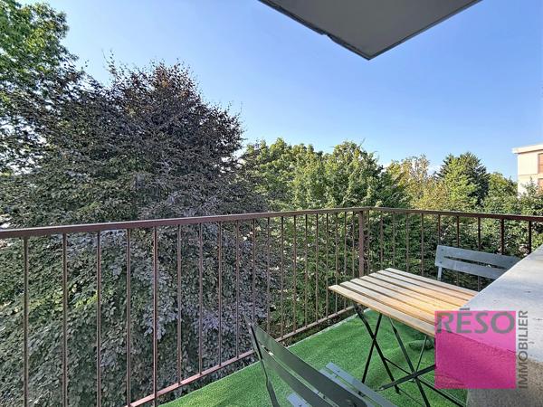 T1 bis avec terrasse, parking et cave à Ambilly
