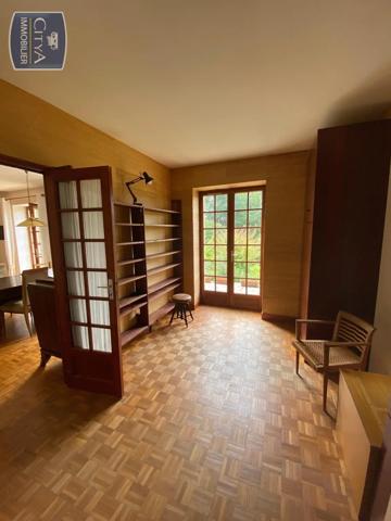 Maison à vendre 5 pièces 120m² Sarlat-la-Canéda (24200)