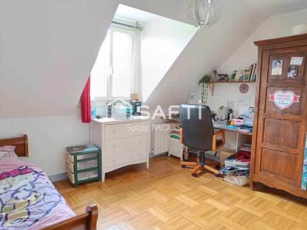 Maison indépendante avec sous-sol total