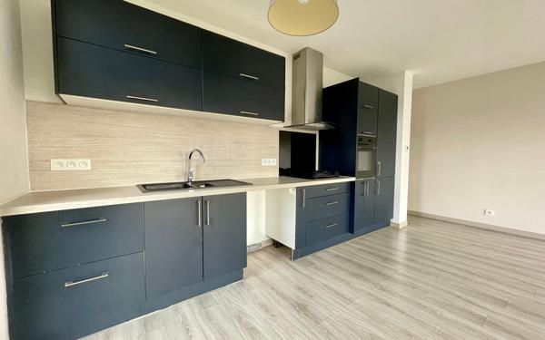 Appartement à vendre    3 pièces • 65,38 m2 Brunoy