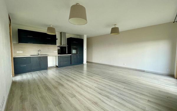 Appartement à vendre    3 pièces • 65,38 m2 Brunoy