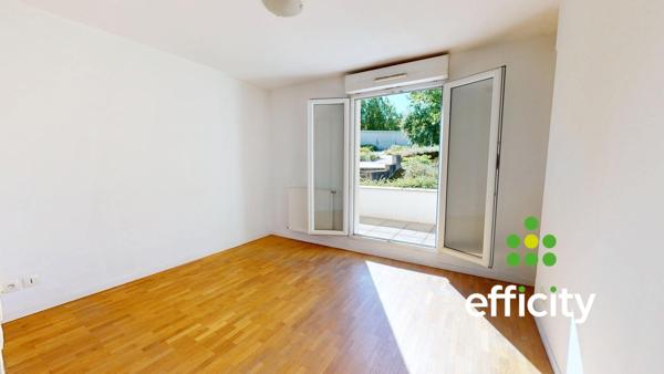Appartement
         3 pièces
        - 62 m² 269 000 € *