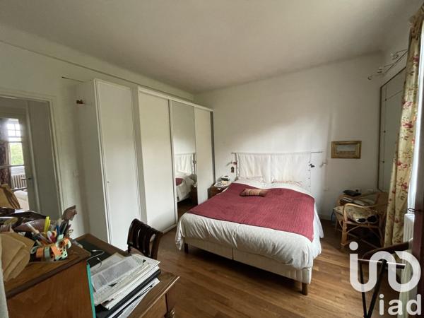 Maison 6 pièces de 135 m² à Vaux-le-Pénil (77000)