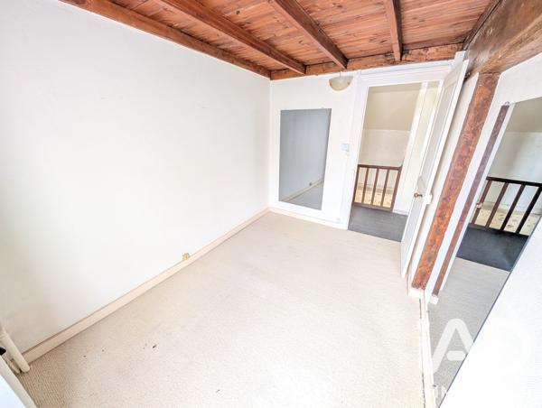 Maison à vendre 1 pièce 245 m² Montmorillon