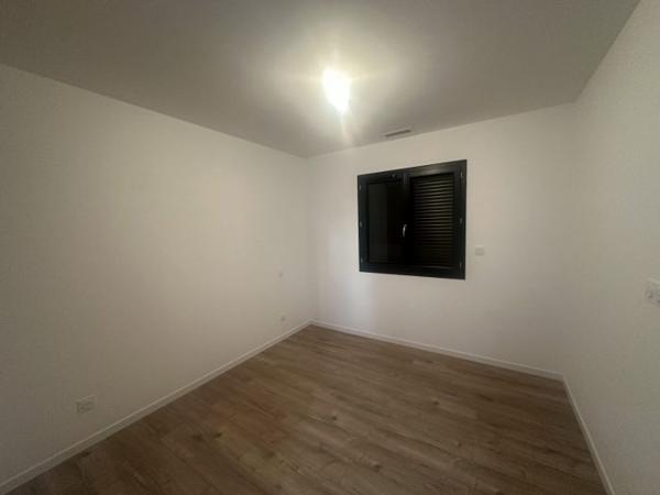 Villa plain pied de 104m2 habitable sur un terrain 3 faces avec garage