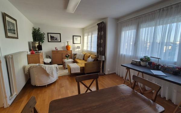 Appartement à vendre    3 pièces • 72,61 m2 Saint-Max