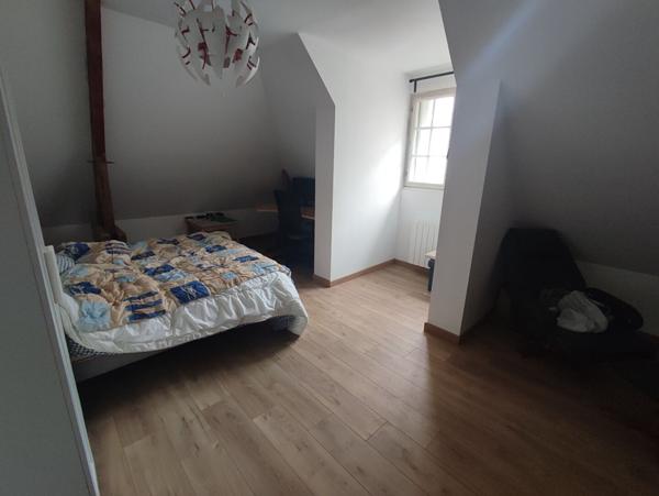 Maison - 8 pièces - 198 m²