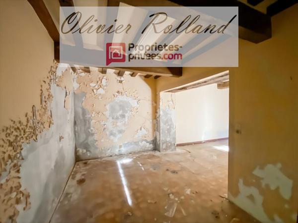 49380 - Faveraye Machelles Maison à rénover de 83 m² avec grenier aménageable sut terrain clos de 400 m²