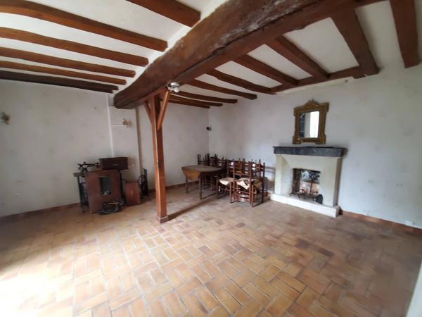 Charmante maison en pierre à 3 km de Loudun
