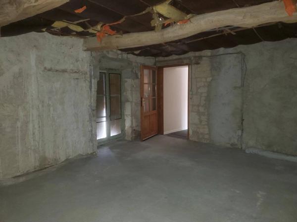 Charmante maison en pierre à 3 km de Loudun