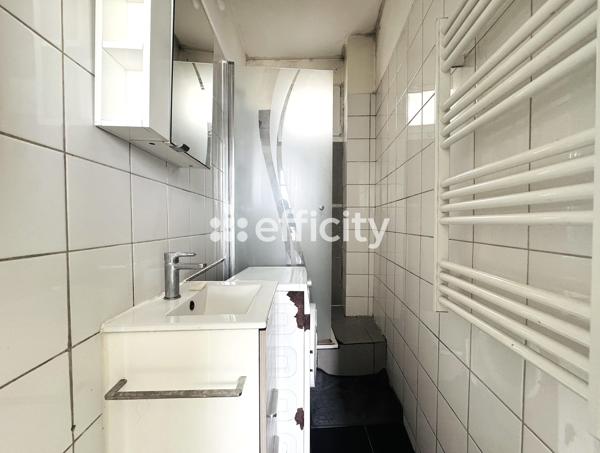 Appartement
         2 pièces
        - 30 m² Exclusivité 134 750 € *