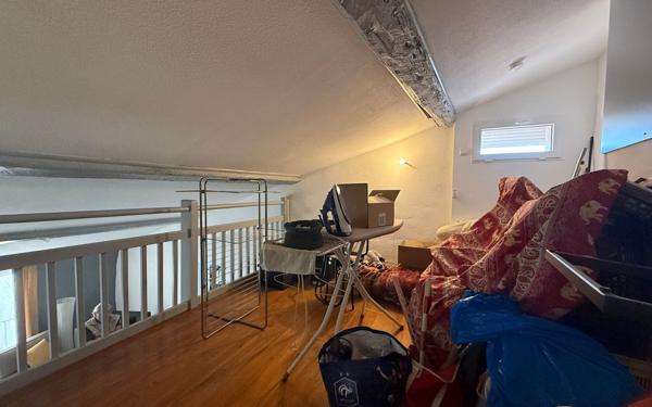 Appartement à louer    3 pièces •  Trouillas