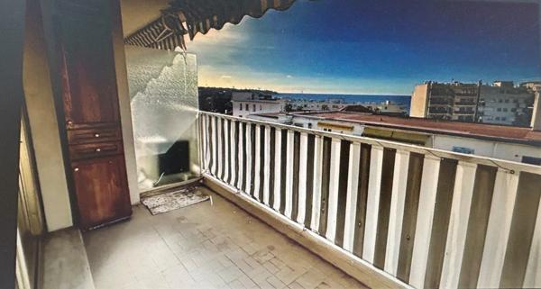 Appartement à vendre 3 pièces JUAN LES PINS (06)