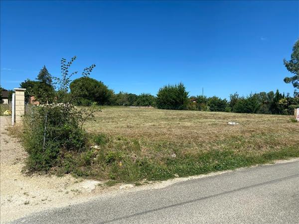 Terrain à vendre |  Beaumont-du-Périgord |  1072 m²