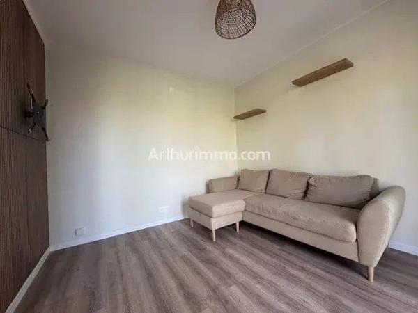 Location Appartement 3 pièces 70 m2 à Lons-le-Saunier