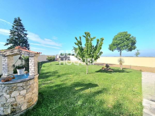 Maison Abondant 8 pièce(s) 223 m2