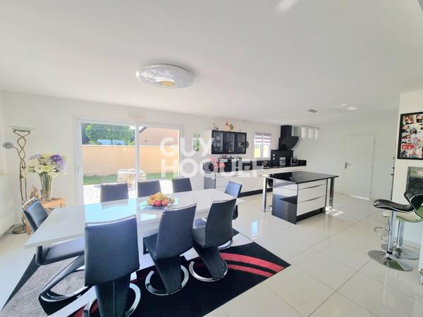Maison Abondant 8 pièce(s) 223 m2